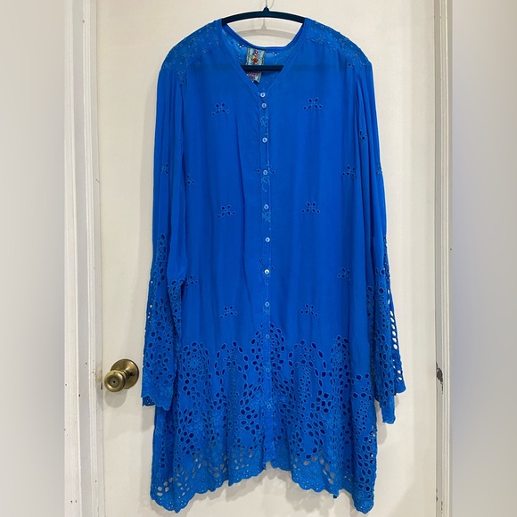 Johnny Was Tops - Johnny Was Spring& Summer Eyelet Sapphire Blue Button Up Tunic Size 1X